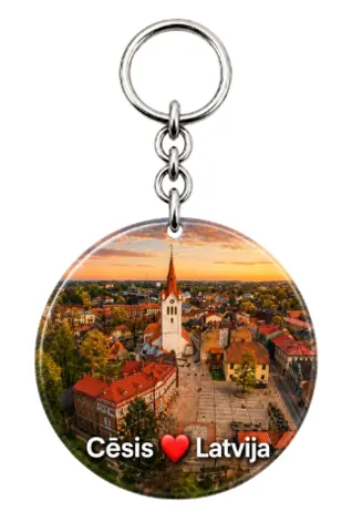 Divslāņu koka atslēgu piekariņš “Cēsis”