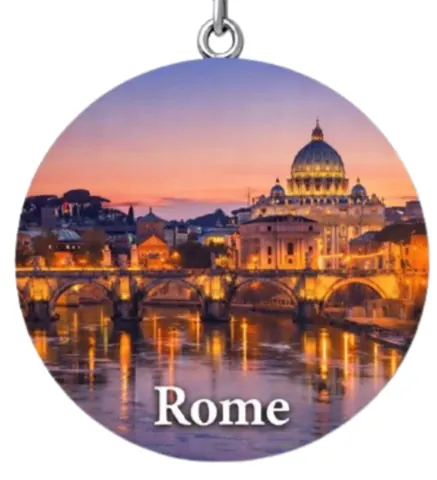 Divslāņu koka atslēgu piekariņš “Roma”