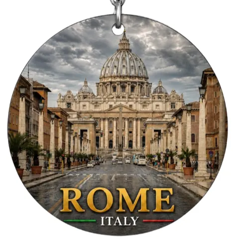 Divslāņu koka atslēgu piekariņš “Roma”
