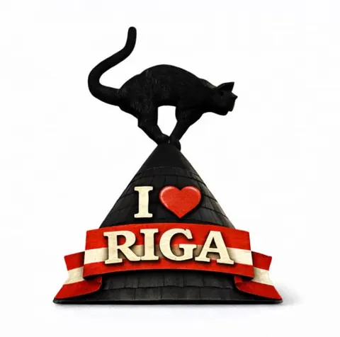 Divslāņu koka magnēts “Rīga”