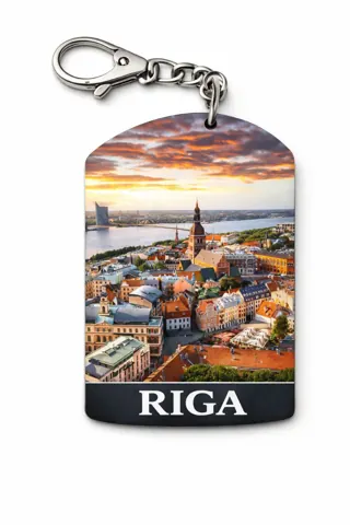Divslāņu koka atslēgu piekariņš “Rīga”