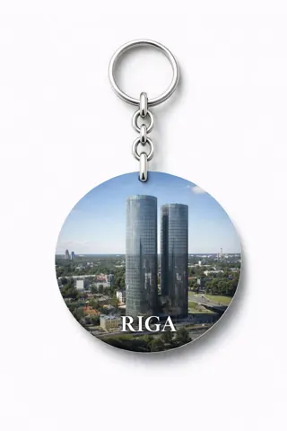 Divslāņu koka atslēgu piekariņš “Rīga”